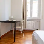 Marghera 10 The Milanese Experience 公寓 米兰